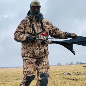 Meet your Posher, Hunter